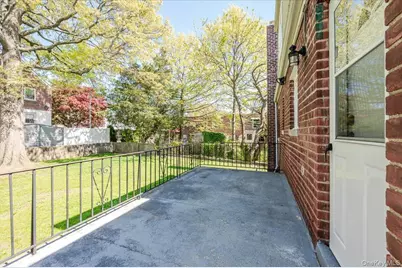 812 Swinton Avenue, Bronx, NY 10465 - Photo 37