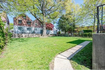 812 Swinton Avenue, Bronx, NY 10465 - Photo 39