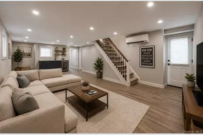 812 Swinton Avenue, Bronx, NY 10465 - Photo 29