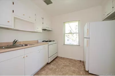 812 Swinton Avenue, Bronx, NY 10465 - Photo 25