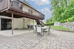 8 Medford Pl, Nanuet, NY 10954 - Photo 41