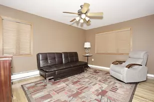 8 Medford Pl, Nanuet, NY 10954 - Photo 23