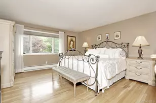 8 Medford Pl, Nanuet, NY 10954 - Photo 17