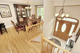 8 Medford Pl, Nanuet, NY 10954 - Photo 5