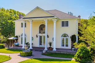 3 Dover Ct, Wading River, NY 11792 - Photo 3