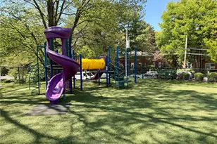 182 Pinewood Rd, Hartsdale, NY 10530 - Photo 15