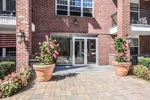 200 Carney St, Glen Cove, NY 11560 - Photo 15