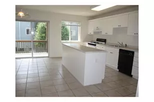 25 College Ave, Nanuet, NY 10954 - Photo 3