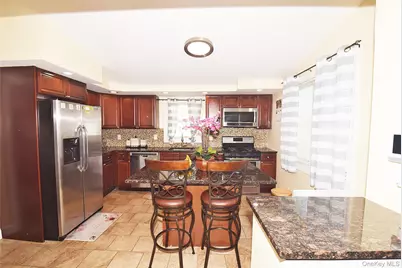130 Winganhauppauge Road, Islip, NY 11751 - Photo 25