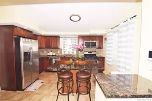 130 Winganhauppauge Rd, Islip, NY 11751 - Photo 25