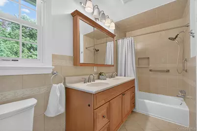 14 Victor Lane, Poughkeepsie, NY 12601 - Photo 25