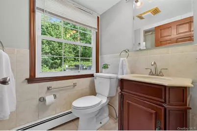 14 Victor Lane, Poughkeepsie, NY 12601 - Photo 17