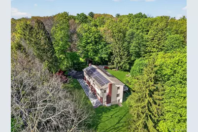 14 Victor Lane, Poughkeepsie, NY 12601 - Photo 3