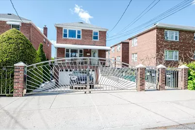 3166 Spencer Drive, Bronx, NY 10465 - Photo 1