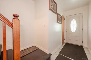 3166 Spencer Dr, Bronx, NY 10465 - Photo 3