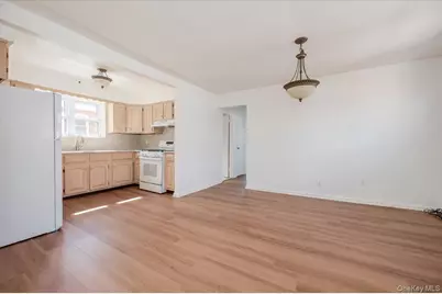 3166 Spencer Drive, Bronx, NY 10465 - Photo 7