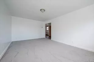 3166 Spencer Dr, Bronx, NY 10465 - Photo 5