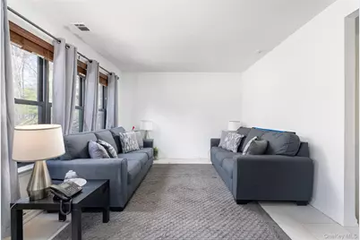 28 Bailey Court #28, Middle Island, NY 11953 - Photo 3