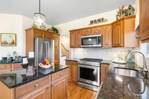 34 Alta Dr, Wappingers Falls, NY 12590 - Photo 5