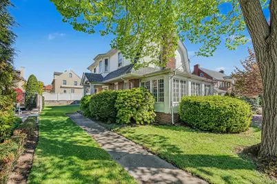 27 Center Drive, Whitestone, NY 11357 - Photo 1