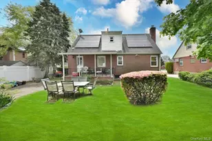 246-35 85th Rd, Bellerose, NY 11426 - Photo 21
