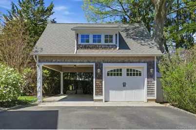 200 Grant Street, Centerport, NY 11721 - Photo 29