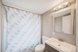 18 Pennwood Dr, Mastic Beach, NY 11951 - Photo 17