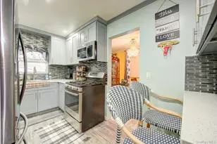 109-18 177th St, Jamaica, NY 11433 - Photo 13