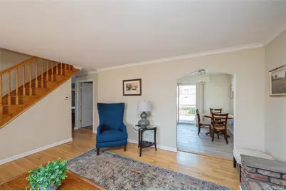 23 Gables Drive, Hicksville, NY 11801 - Photo 23