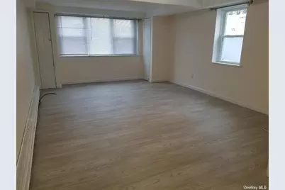 608 E Penn Street #Walk-in, Long Beach, NY 11561 - Photo 5