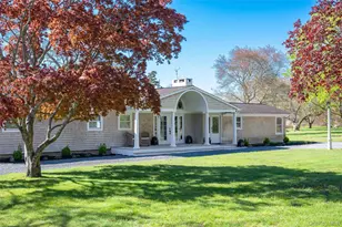 111 S Country Rd, Remsenburg, NY 11960 - Photo 25