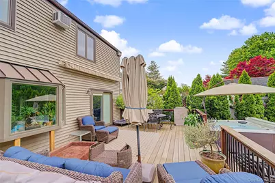 229 Berry Hill Road, Syosset, NY 11791 - Photo 27