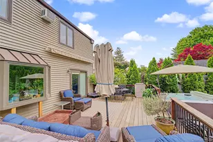 229 Berry Hill Rd, Syosset, NY 11791 - Photo 27