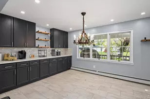 14 Evelyn Rd, Port Jefferson Station, NY 11776 - Photo 11