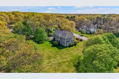 9 Paddock Lane, Medford, NY 11763 - Photo 29