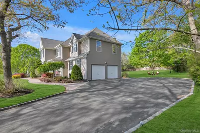 9 Paddock Lane, Medford, NY 11763 - Photo 21