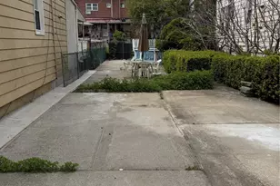 1871 Matthews Ave, Bronx, NY 10462 - Photo 23