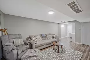 50 Lantern St, Huntington, NY 11743 - Photo 17