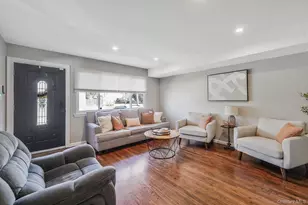 50 Lantern St, Huntington, NY 11743 - Photo 3