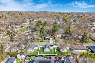 50 Lantern St, Huntington, NY 11743 - Photo 27