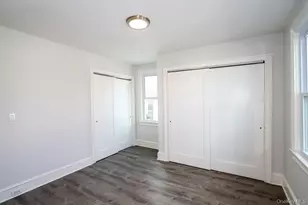 10 Ohio Ave, Port Washington, NY 11050 - Photo 19