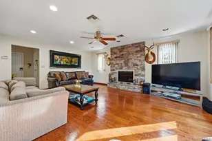 241-01 52nd Ave, Douglaston, NY 11362 - Photo 11