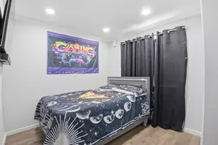 831 Longfellow Ave, Bronx, NY 10474 - Photo 29