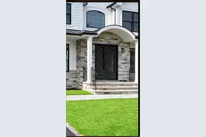 36 Sherman Drive, Syosset, NY 11791 - Photo 3