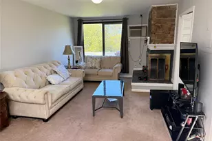 110 Drew Ln, Carmel, NY 10512 - Photo 3