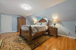 336 Princeton St, Westbury, NY 11590 - Photo 15