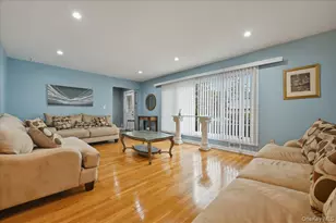 336 Princeton St, Westbury, NY 11590 - Photo 3