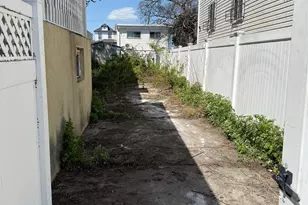 69-32 Burchell Ave, Arverne, NY 11692 - Photo 39
