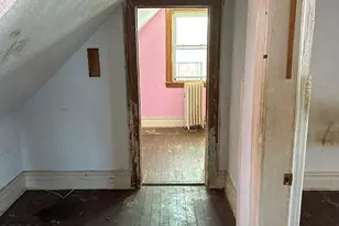 69-32 Burchell Ave, Arverne, NY 11692 - Photo 35