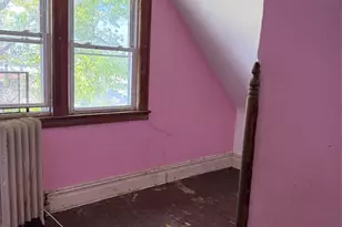 69-32 Burchell Ave, Arverne, NY 11692 - Photo 37